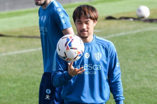 开云体育下载入口-对话冈崎慎司：希望完成保级重任 期待回归国家队